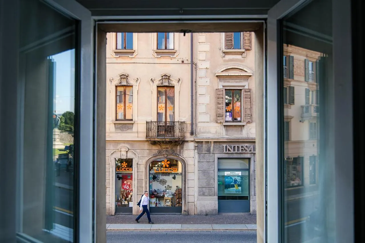 Apartment Downtown Como-Porta Torre Flat